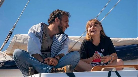 Ativista brasileiro Thiago Avila e a sueca Greta Thunberg - Reprodução / @freedomflotilha